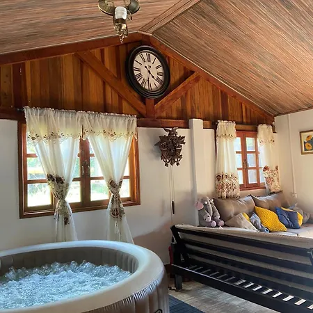 Cabana Com Jacuzzi Em Guararema Exterior photo